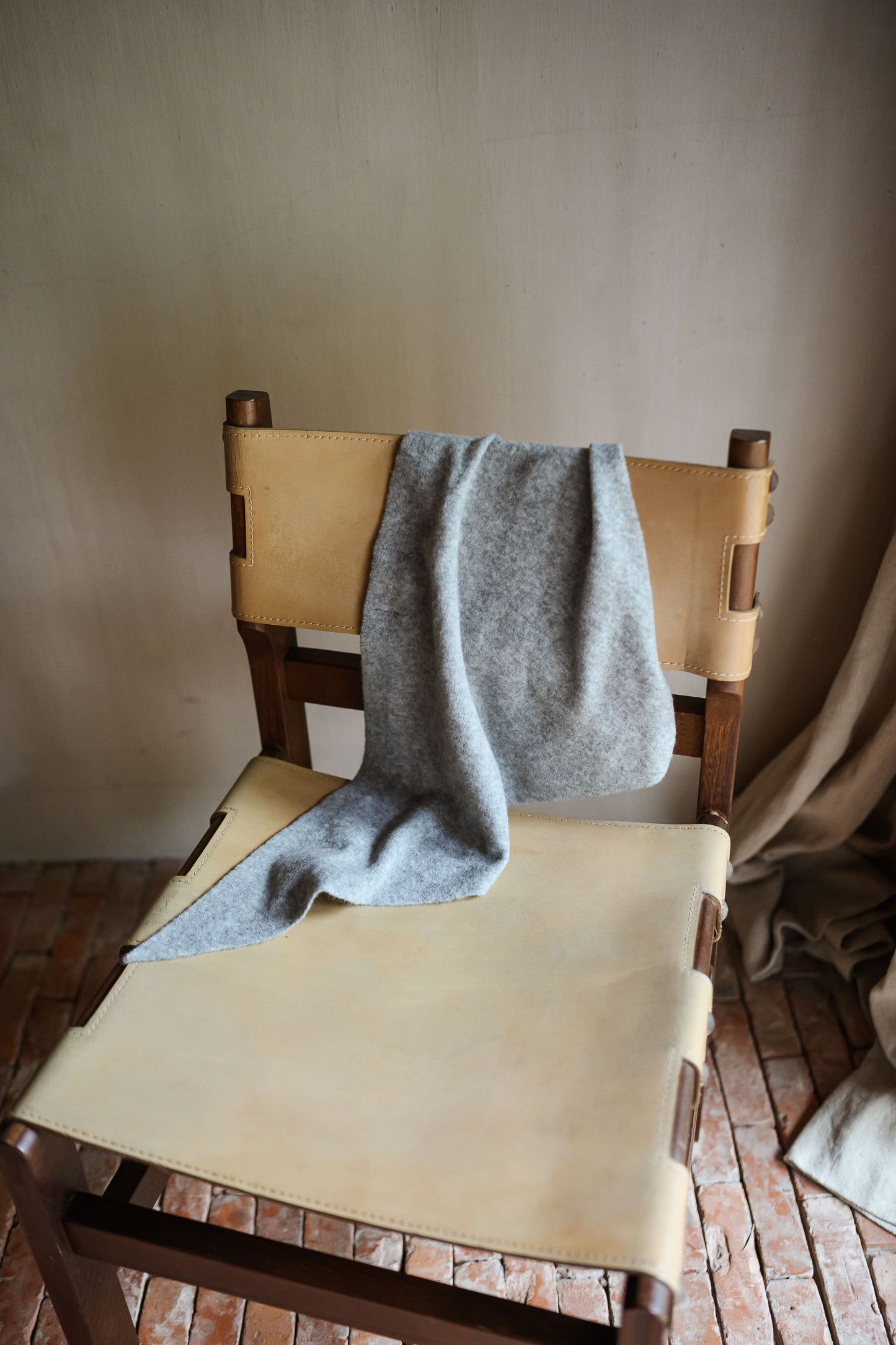 Light Grey Demi Scarf