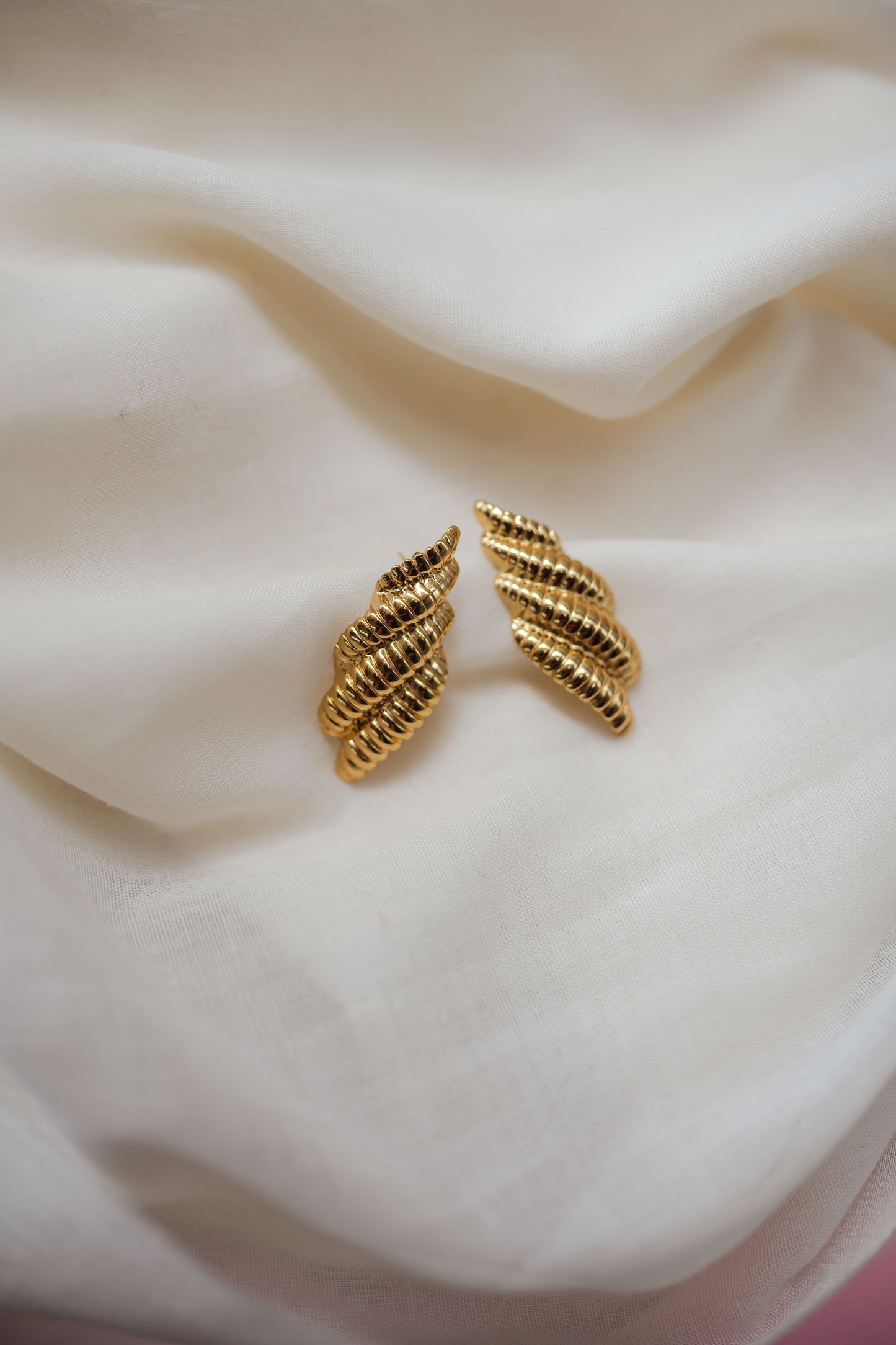 Golden Conch Earrings