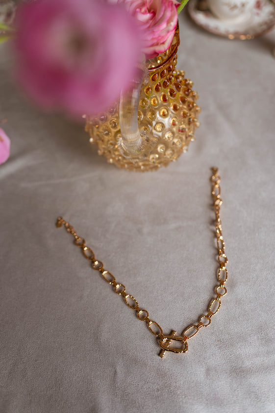 Golden Leria Necklace