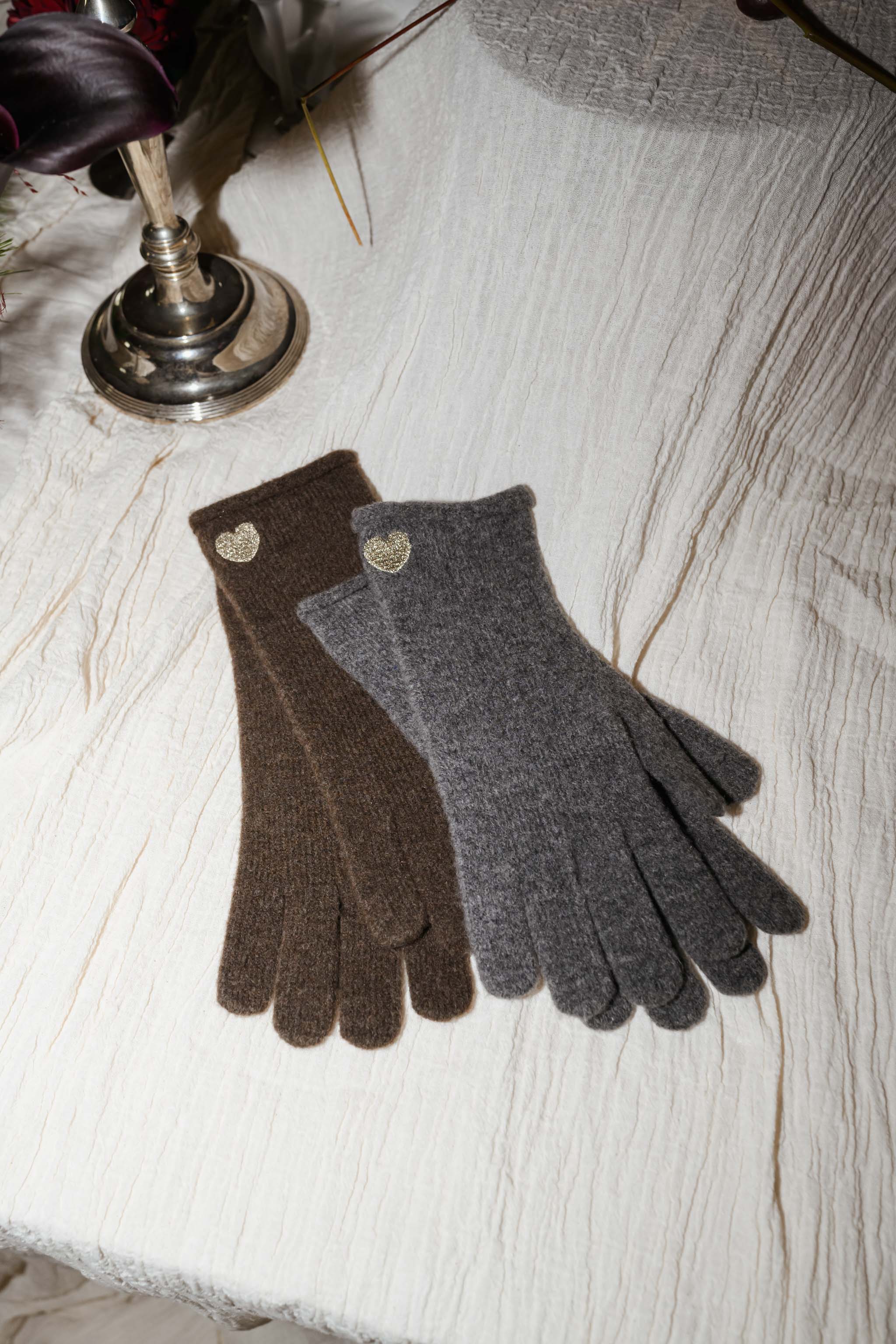 Grey Laury Gloves