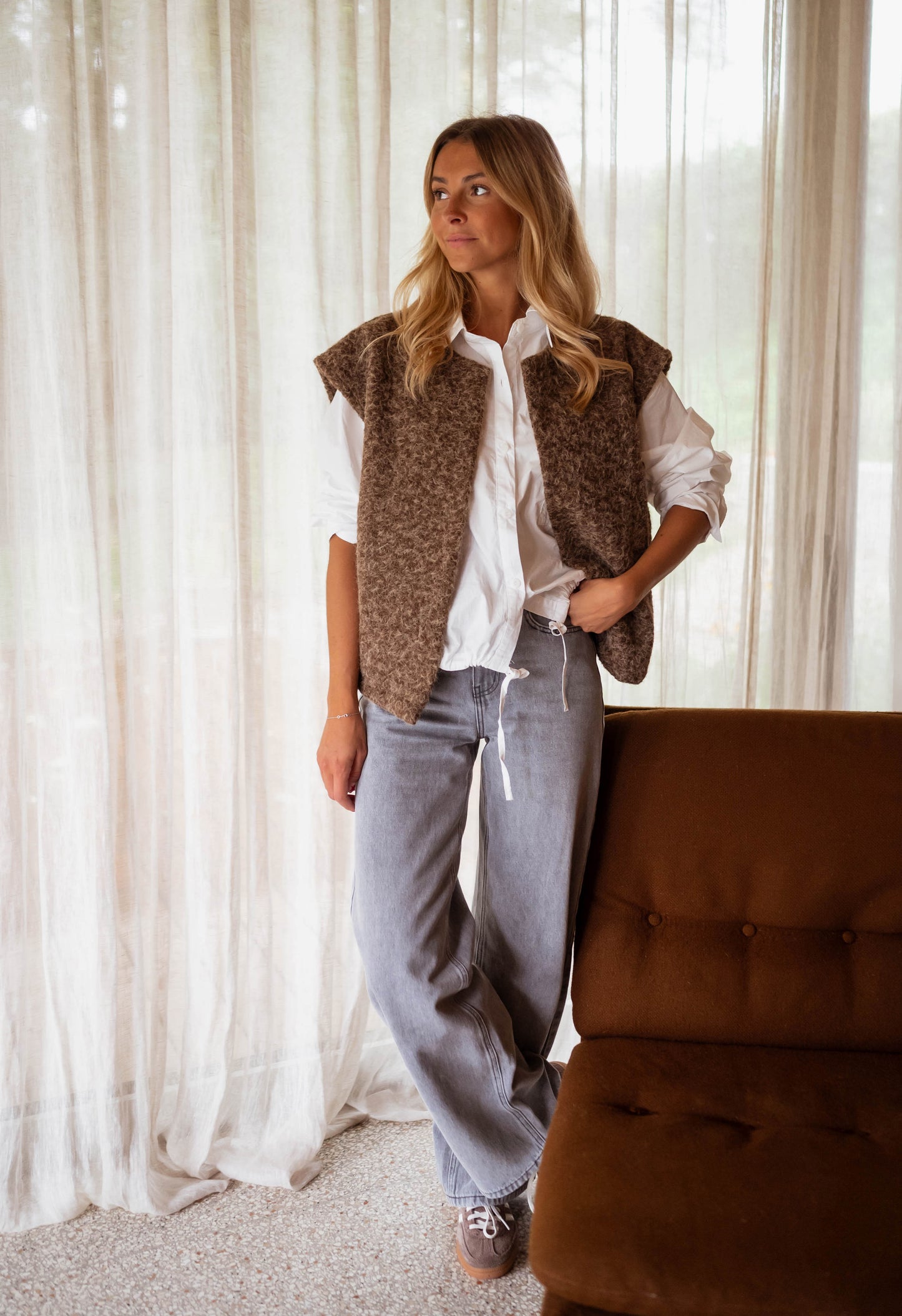 Chocolate Lander Sleeveless Cardigan