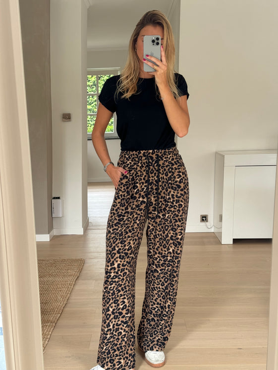 Leopard Fares Pants