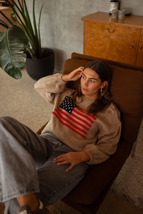 Camel USA Sweater