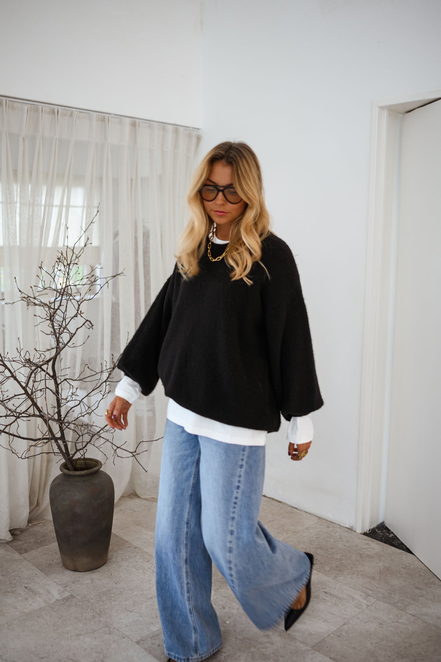 Black Jutta Sweater