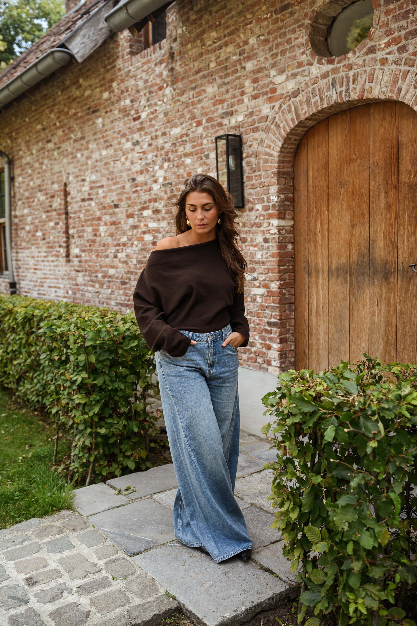 Chocolate Richard Sweater