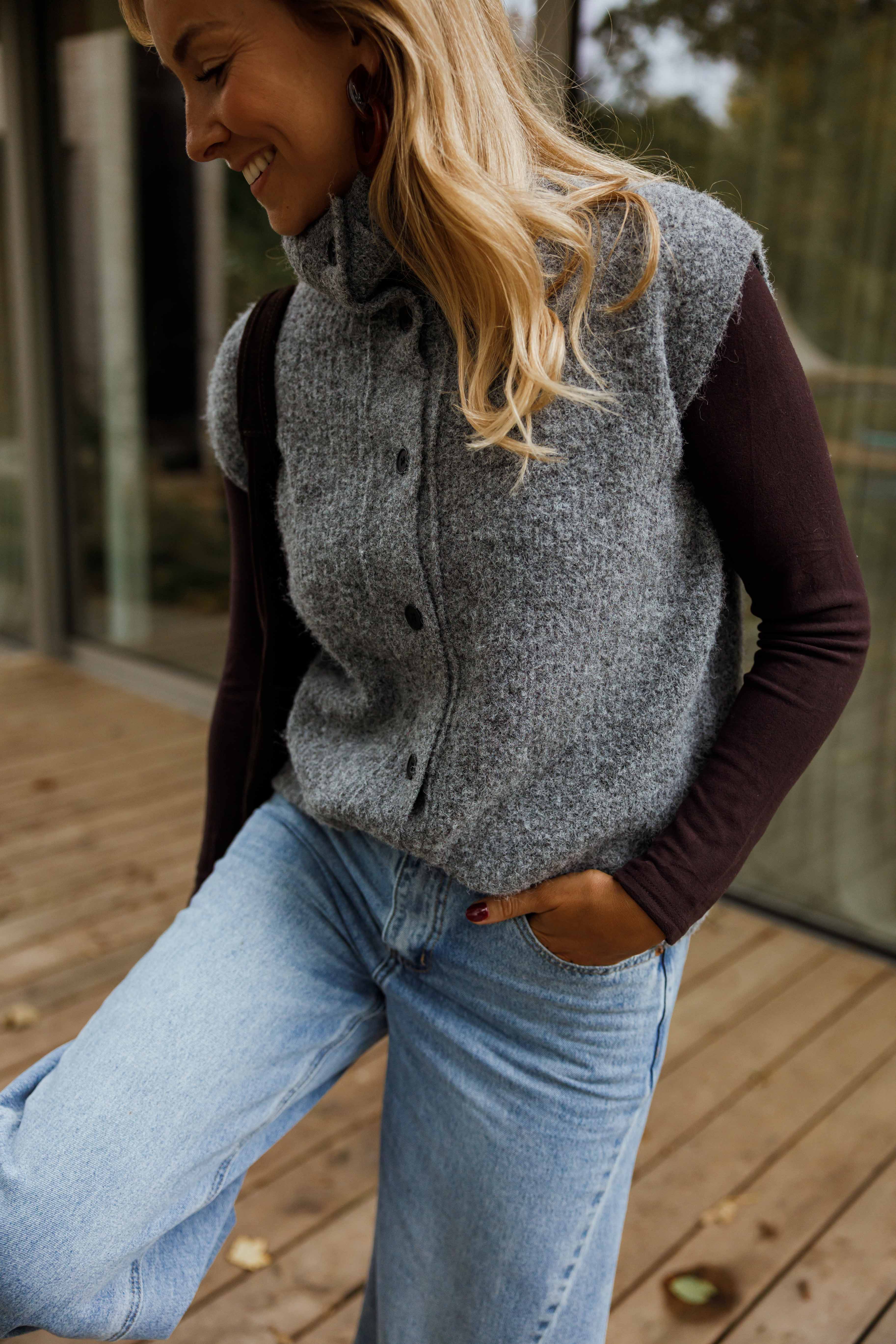 Grey Dores Cardigan
